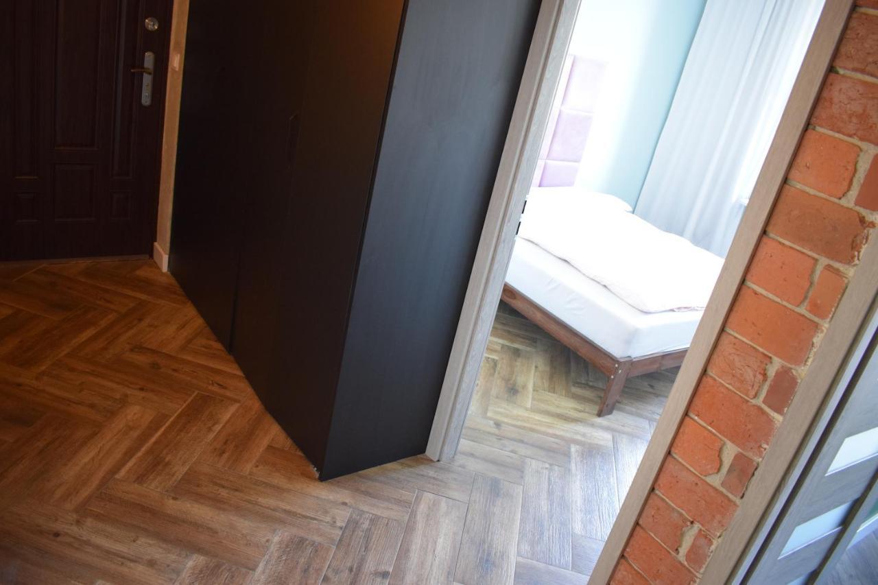 Apartament 3 Pokoje Balkon 50M2 Wyposazone Parking Apartment Wroclaw Bagian luar foto