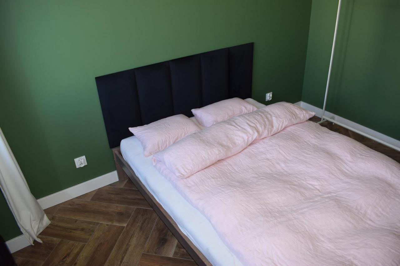 Apartament 3 Pokoje Balkon 50M2 Wyposazone Parking Apartment Wroclaw Bagian luar foto